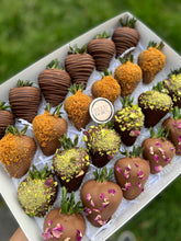 Load image into Gallery viewer, Custom Berry Box