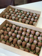 Load image into Gallery viewer, Custom Berry Box